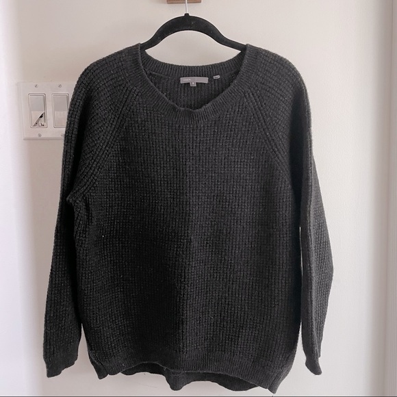 SOLD- VINCE CrewNeck Merino Wool Sweater - Picture 1 of 7